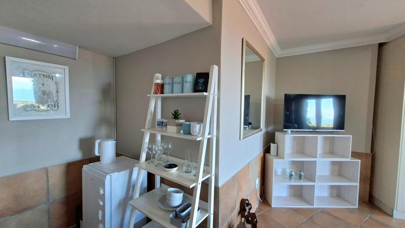 4 Bedroom Property for Sale in Avonddans Western Cape